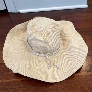 Banana Republic Floppy Stray Beach Hat